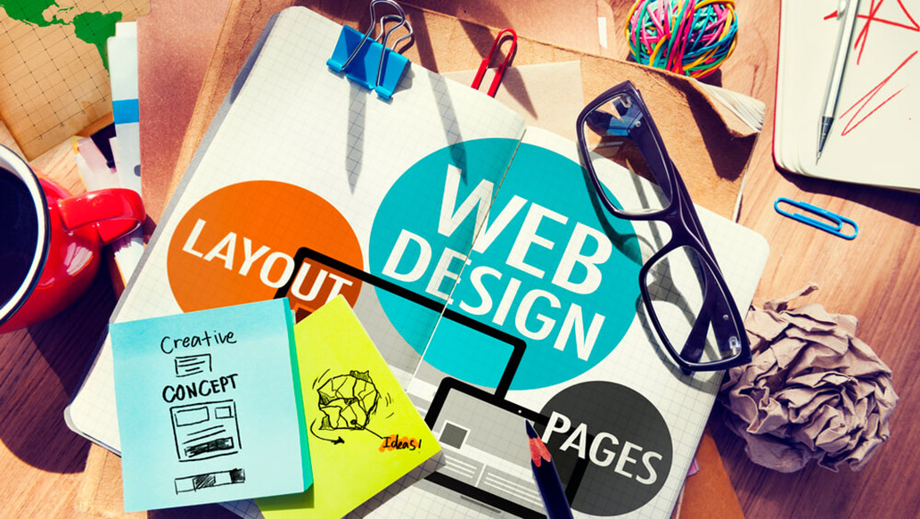 外貿網站建設選定制型還是套模板的？